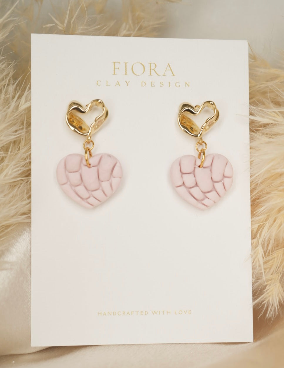 Baby pink Conchita