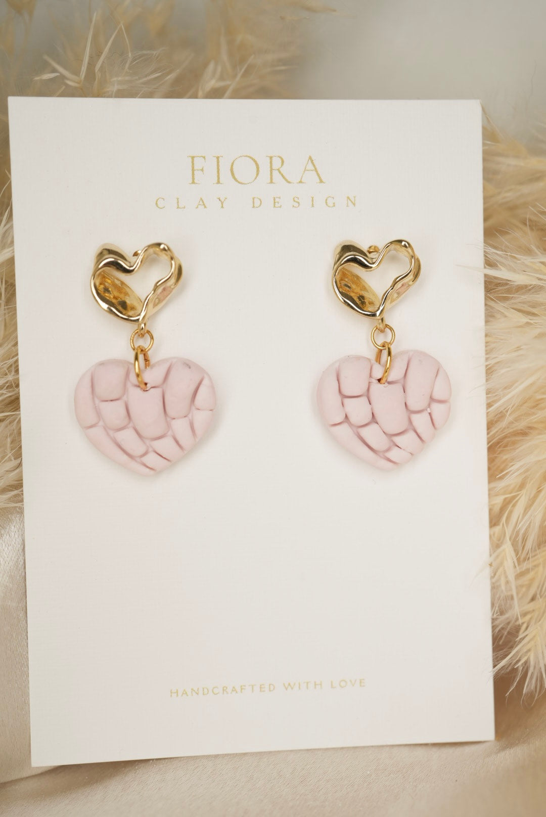 Baby pink Conchita